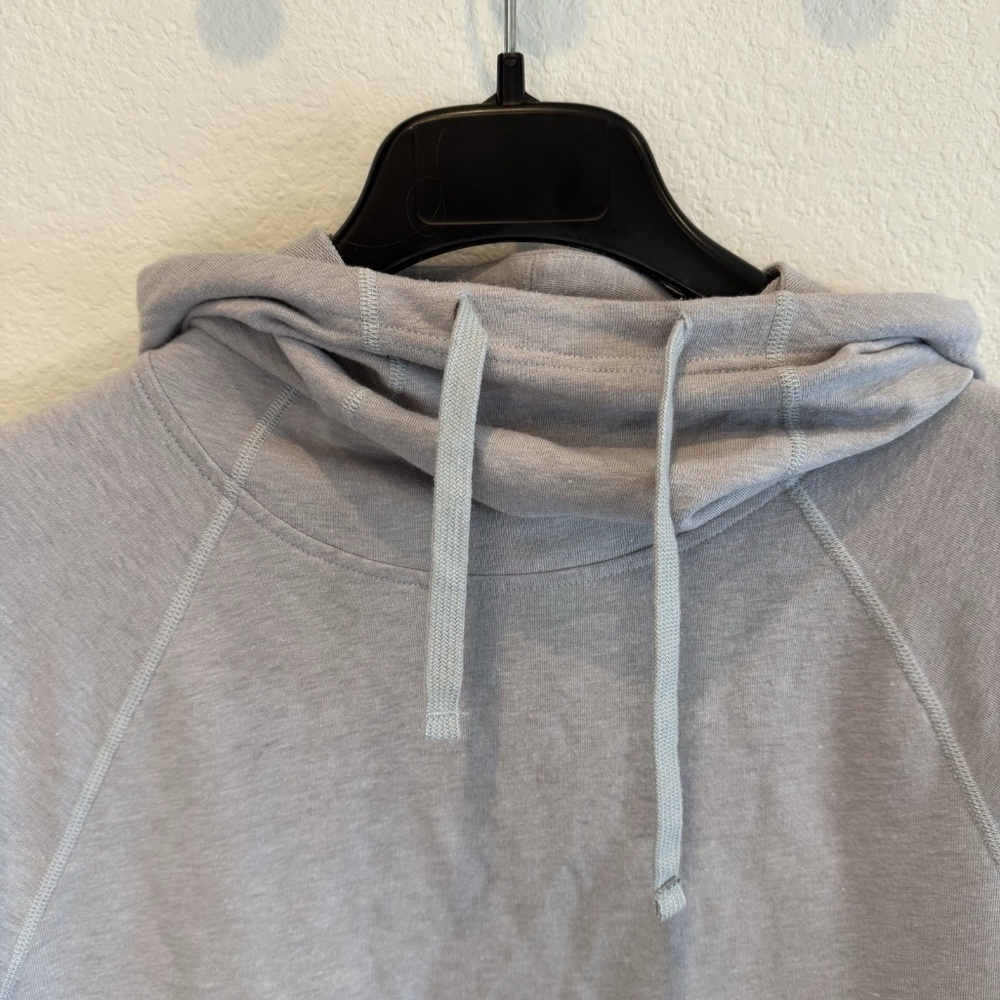 The North Face Terry Hoodie Womens XS Gray Pullover Kangaroo Pocket Logo - Picture 2 of 9